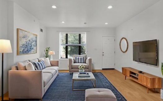 3-Bedroom Townhouse for Rent in Philadelphia, PA 19145 – $1750/mo | 2 Baths | Updated 2025