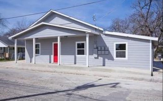 Multi Family Home for Sale in San Antonio, TX 78211 – 7 Bedrooms, 3 Baths – $335000