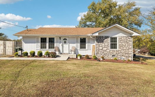 Single Family Home for Sale in Hermitage, TN 37076 – 3 Bedrooms, 2 Baths – $350000