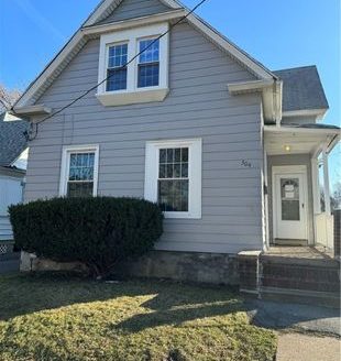 2-Bedroom Multi Family Home for Rent in Rochester, NY 14605 – $1000/mo | 1 Baths | Updated 2025