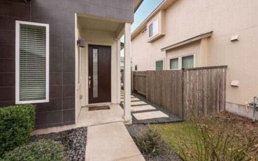 3-Bedroom Apartment for Rent in Austin, TX 78744 – $3700/mo | 2 Baths | Updated 2025