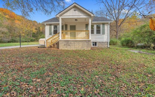 Single Family Home for Sale in Nashville, TN 37218 – 3 Bedrooms, 1 Baths – $524900