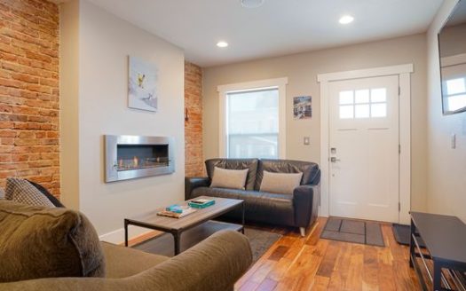 2-Bedroom Single Family Home for Rent in Denver, CO 80204 – $2700/mo | 1 Baths | Updated 2025
