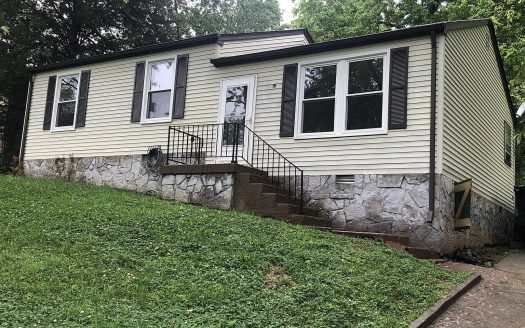 Single Family Home for Sale in Antioch, TN 37013 – 3 Bedrooms, 2 Baths – $290000