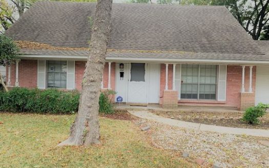 4-Bedroom Single Family Home for Rent in Austin, TX 78757 – $2850/mo | 2 Baths | Updated 2025