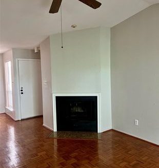 2-Bedroom Townhouse  for Rent in Houston, TX 77092 – $1250/mo | 2 Baths | Updated 2025