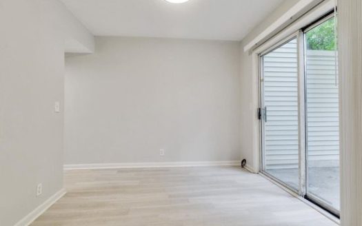 2-Bedroom Townhouse for Rent in Nashville, TN 37211 – $1799/mo | 2 Baths | Updated 2025