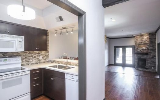 2-Bedroom Apartment  for Rent in Nashville, TN 37205 – $1895/mo | 2 Baths | Updated 2025