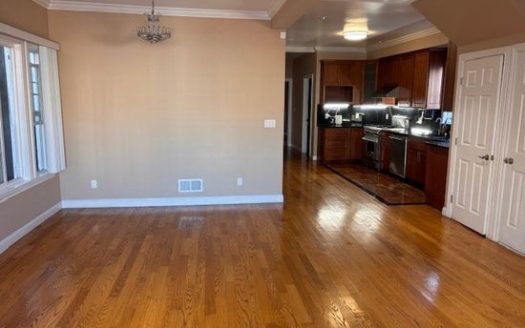 3-Bedroom Apartment  for Rent in San Francisco, CA 94112 – $3850/mo | 2 Baths | Updated 2025