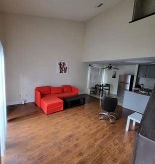 3-Bedroom Townhouse  for Rent in Houston, TX 77063 – $1750/mo | 2 Baths | Updated 2025