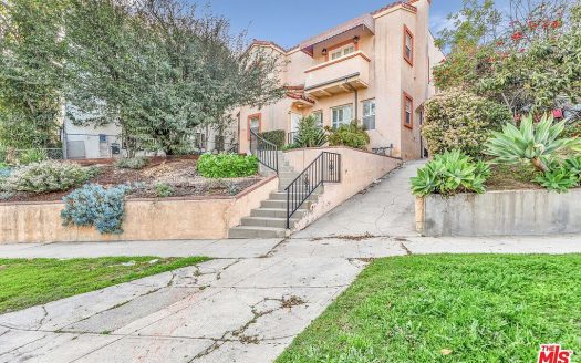 Multi Family Home for Sale in Los Angeles, CA 90019 – 6 Bedrooms, 4 Baths – $1699990