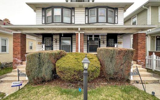 3-Bedroom Townhouse for Rent in Indianapolis, IN 46201 – $1495/mo | 2 Baths | Updated 2025