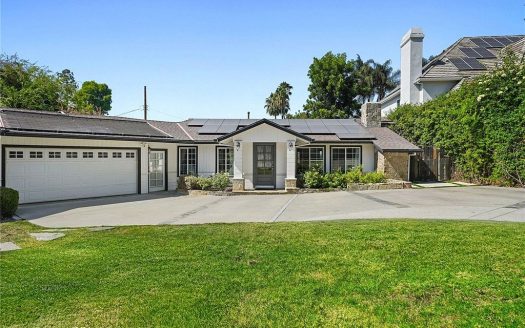 Single Family Home for Sale in Tarzana, CA 91356 – 4 Bedrooms, 3 Baths – $2199000