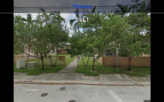 Condo for Sale in South Miami, FL 33143 – 3 Bedrooms, 2 Baths – $259999