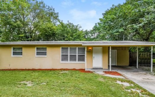 3-Bedroom Single Family Home for Rent in Jacksonville, FL 32210 – $1350/mo | 1 Baths | Updated 2025