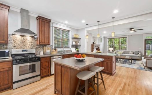 3-Bedroom Single Family Home for Rent in Nashville, TN 37206 – $3000/mo | 3 Baths | Updated 2025