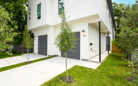 Multi Family Home for Sale in San Antonio, TX 78202 – 6 Bedrooms, 6 Baths – $645500