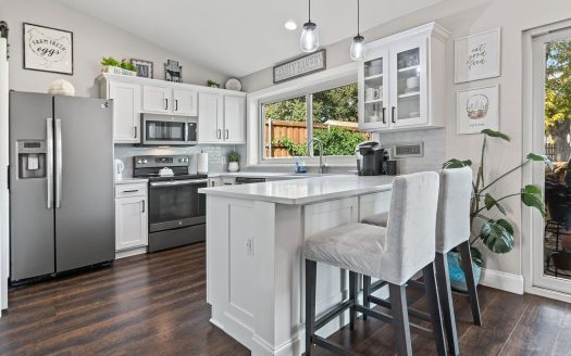 Single Family Home for Sale in Fort Worth, TX 76137 – 3 Bedrooms, 2 Baths – $279000