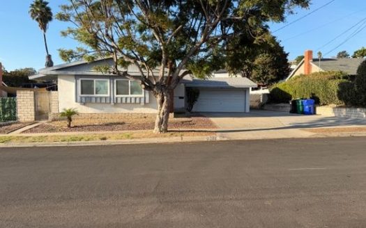 3-Bedroom Single Family Home for Rent in San Diego, CA 92139 – $3500/mo | 2 Baths | Updated 2025