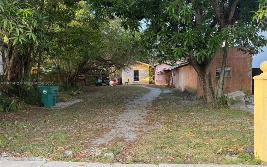 Lot for Sale in Miami, FL 33127 – 1 Bedroom, 1 Bath – $950000