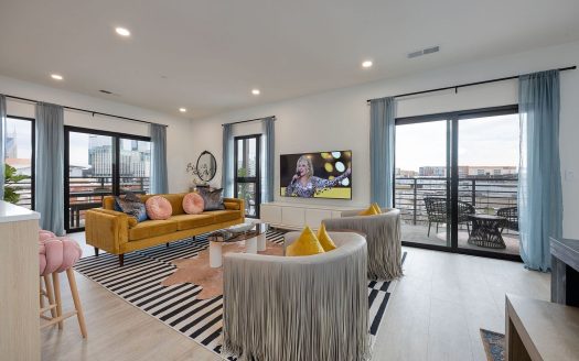 Condo for Sale in Nashville, TN 37203 – 4 Bedrooms, 3 Baths – $1425000