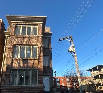 4-Bedroom Single Family Home for Rent in Chicago, IL 60637 – $3000/mo | 2 Baths | Updated 2025