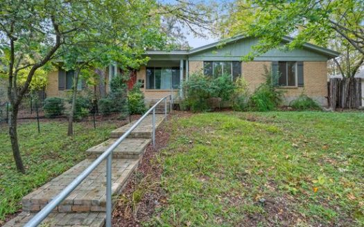 2-Bedroom Apartment for Rent in Austin, TX 78703 – $2450/mo | 1 Baths | Updated 2025