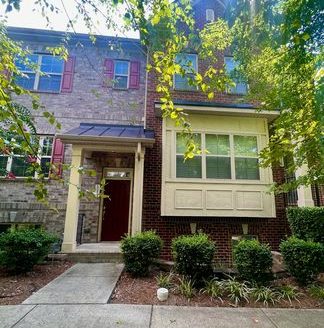 4-Bedroom Townhouse  for Rent in Brentwood, TN 37027 – $2450/mo | 4 Baths | Updated 2025