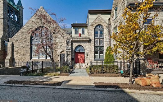 Single Family Home for Sale in Philadelphia, PA 19128 – 4 Bedrooms, 3 Baths – $1095000