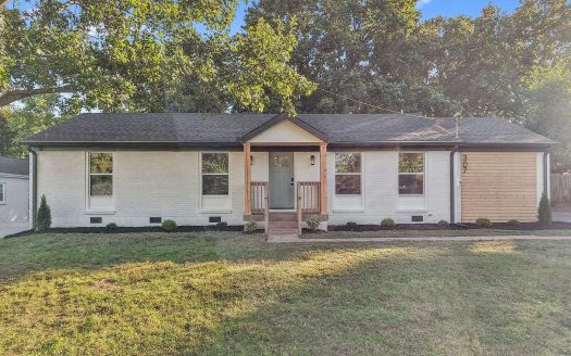 Single Family Home for Sale in Nashville, TN 37211 – 3 Bedrooms, 2 Baths – $599000