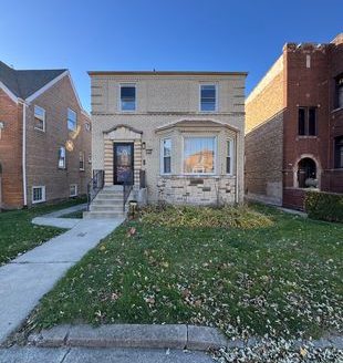3-Bedroom Single Family Home for Rent in Chicago, IL 60620 – $2999/mo | 3 Baths | Updated 2025