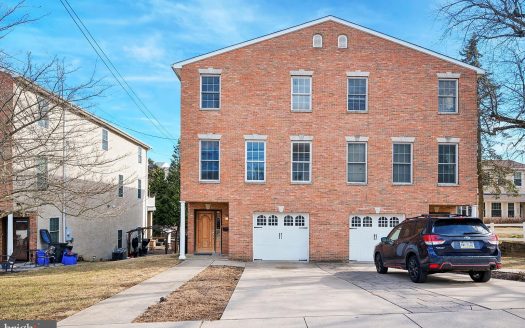 Single Family Home for Sale in Philadelphia, PA 19128 – 4 Bedrooms, 3 Baths – $509500