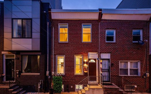 Townhouse for Sale in Philadelphia, PA 19145 – 2 Bedrooms, 2 Baths – $330000