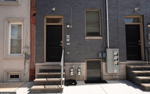 Multi Family Home for Sale in Philadelphia, PA 19146 – 4 Bedrooms, 1 Baths – $660000