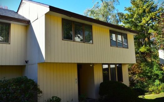 3-Bedroom Townhouse for Rent in Roxbury, NY 12474 – $2000/mo | 2 Baths | Updated 2025