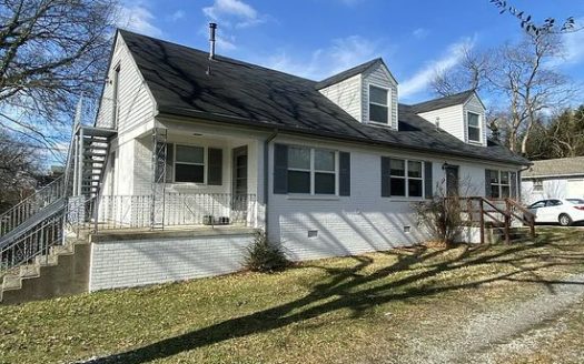 2-Bedroom Apartment for Rent in Nashville, TN 37212 – $2000/mo | 2 Baths | Updated 2025