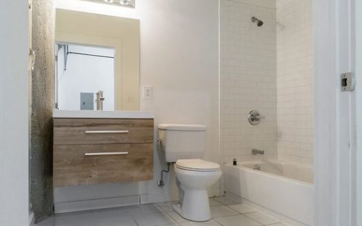 2-Bedroom Apartment  for Rent in Chicago, IL 60612 – $2343/mo | 1 Baths | Updated 2025