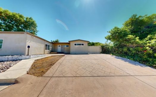 6-Bedroom Single Family Home for Rent in San Diego, CA 92115 – $7800/mo | 3 Baths | Updated 2025
