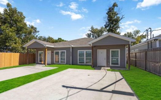 2-Bedroom Multi Family Home for Rent in Houston, TX 77020 – $1750/mo | 2 Baths | Updated 2025