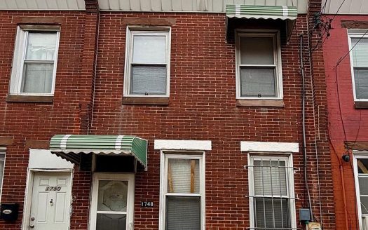 Townhouse for Sale in Philadelphia, PA 19145 – 3 Bedrooms, 2 Baths – $249900