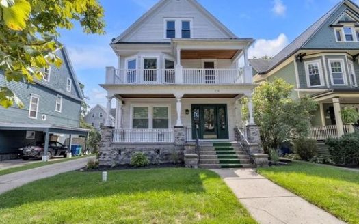 3-Bedroom Apartment for Rent in Buffalo, NY 14222 – $2000/mo | 1 Baths | Updated 2025