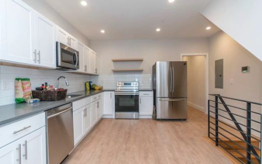 3-Bedroom Apartment  for Rent in Philadelphia, PA 19104 – $1800/mo | 3 Baths | Updated 2025