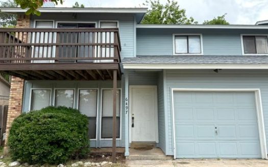 3-Bedroom Apartment for Rent in Austin, TX 78731 – $1800/mo | 2 Baths | Updated 2025