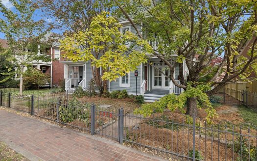 Single Family Home for Sale in Nashville, TN 37208 – 3 Bedrooms, 3 Baths – $1395000