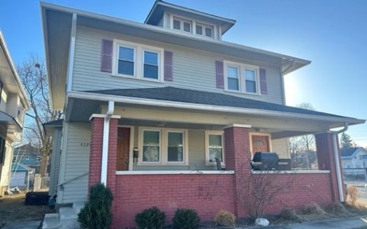3-Bedroom Townhouse for Rent in Indianapolis, IN 46205 – $1650/mo | 2 Baths | Updated 2025