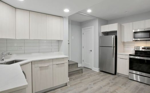 2-Bedroom Apartment  for Rent in Chicago, IL 60626 – $2100/mo | 1 Baths | Updated 2025