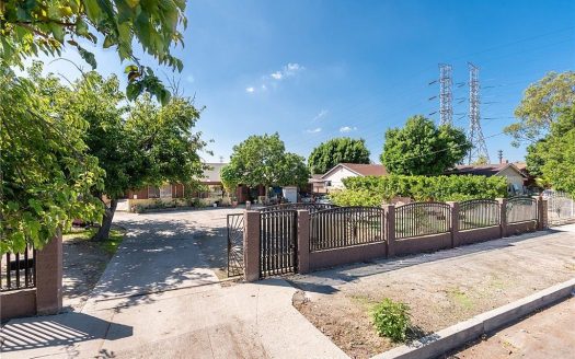 Single Family Home for Sale in Sun Valley, CA 91352 – 5 Bedrooms, 3 Baths – $1149990