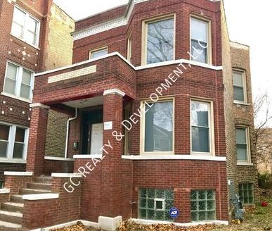 3-Bedroom Apartment  for Rent in Chicago, IL 60649 – $1500/mo | 1 Baths | Updated 2025