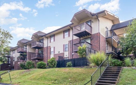 Condo for Sale in Nashville, TN 37211 – 1 Bedroom, 1 Bath – $165000