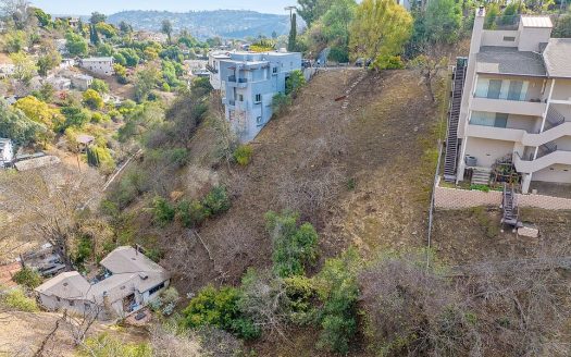 Lot for Sale in Los Angeles, CA 90065 – 1 Bedroom, 1 Bath – $135000